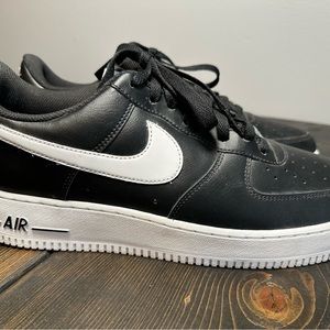 Nike Air Force 1’s Men’s Size 12